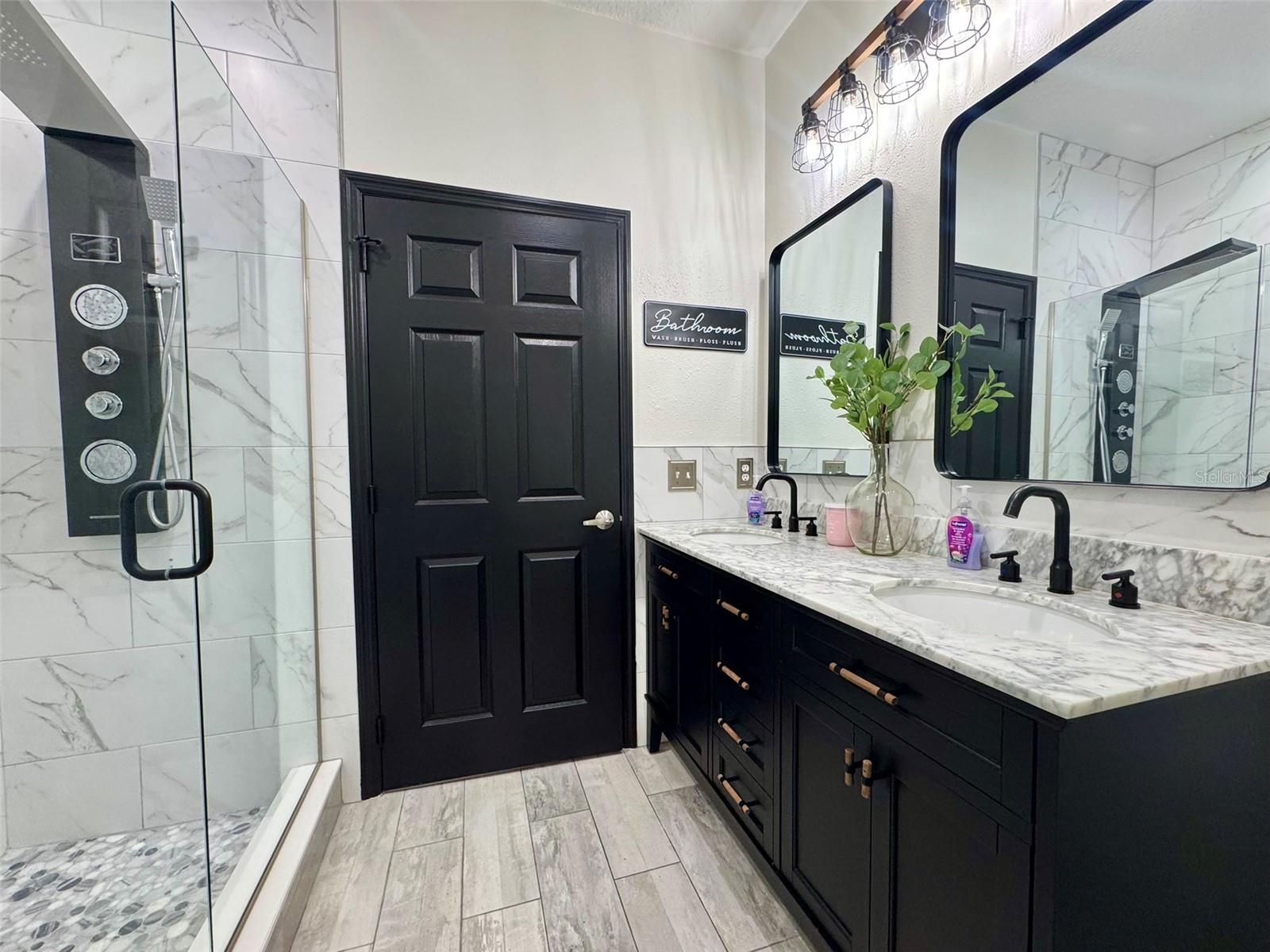 1025 BELVOIR DR, KISSIMMEE, FL, 34744