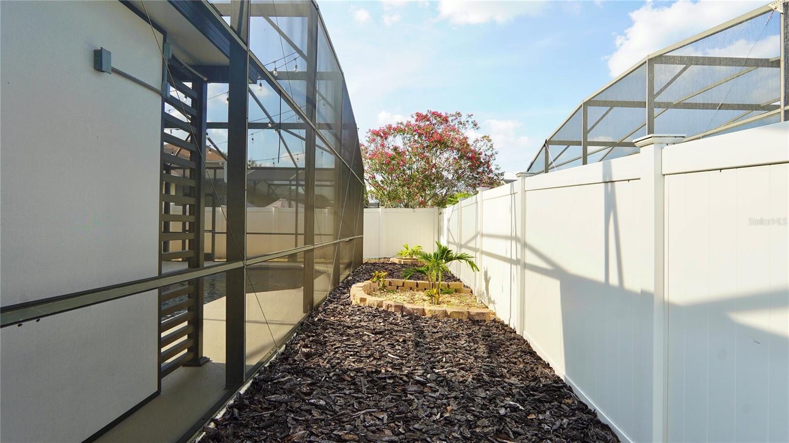 1025 BELVOIR DR, KISSIMMEE, FL, 34744