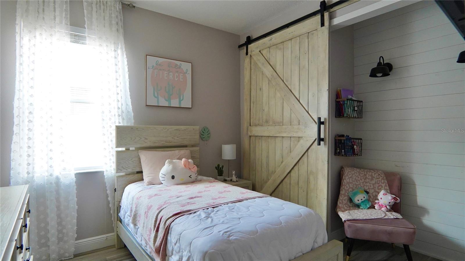 1025 BELVOIR DR, KISSIMMEE, FL, 34744