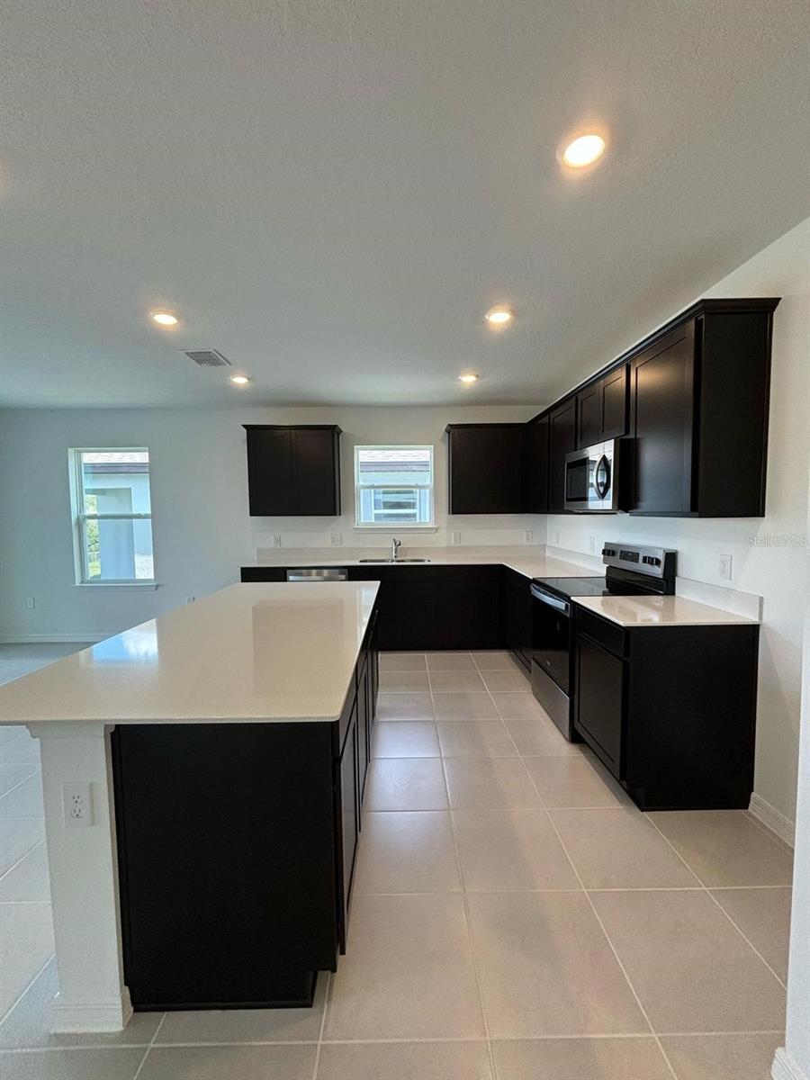 597 PINE TREE BLVD, LAKE ALFRED, FL, 33850