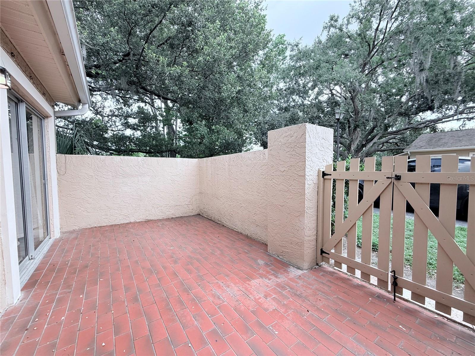 11893 RAINTREE DR, TEMPLE TERRACE, FL, 33617