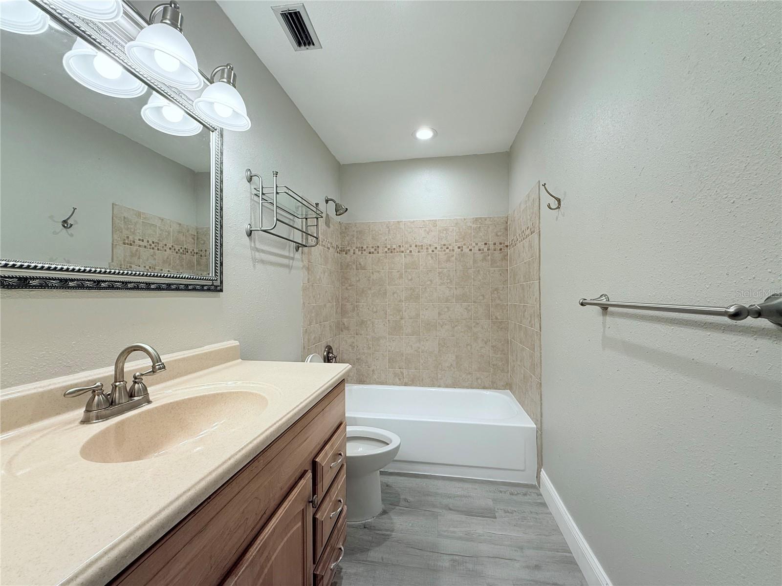 11893 RAINTREE DR, TEMPLE TERRACE, FL, 33617