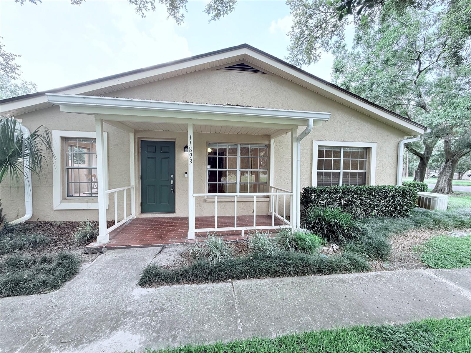 11893 RAINTREE DR, TEMPLE TERRACE, FL, 33617