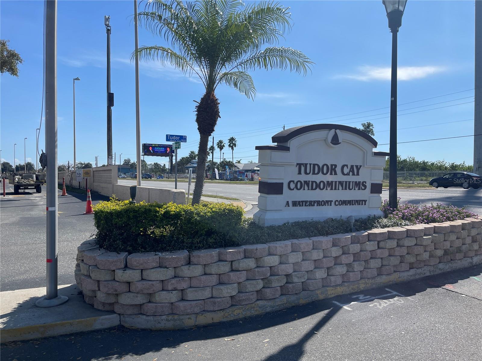 9105 W HILLSBOROUGH AVE #I104, TAMPA, FL, 33615