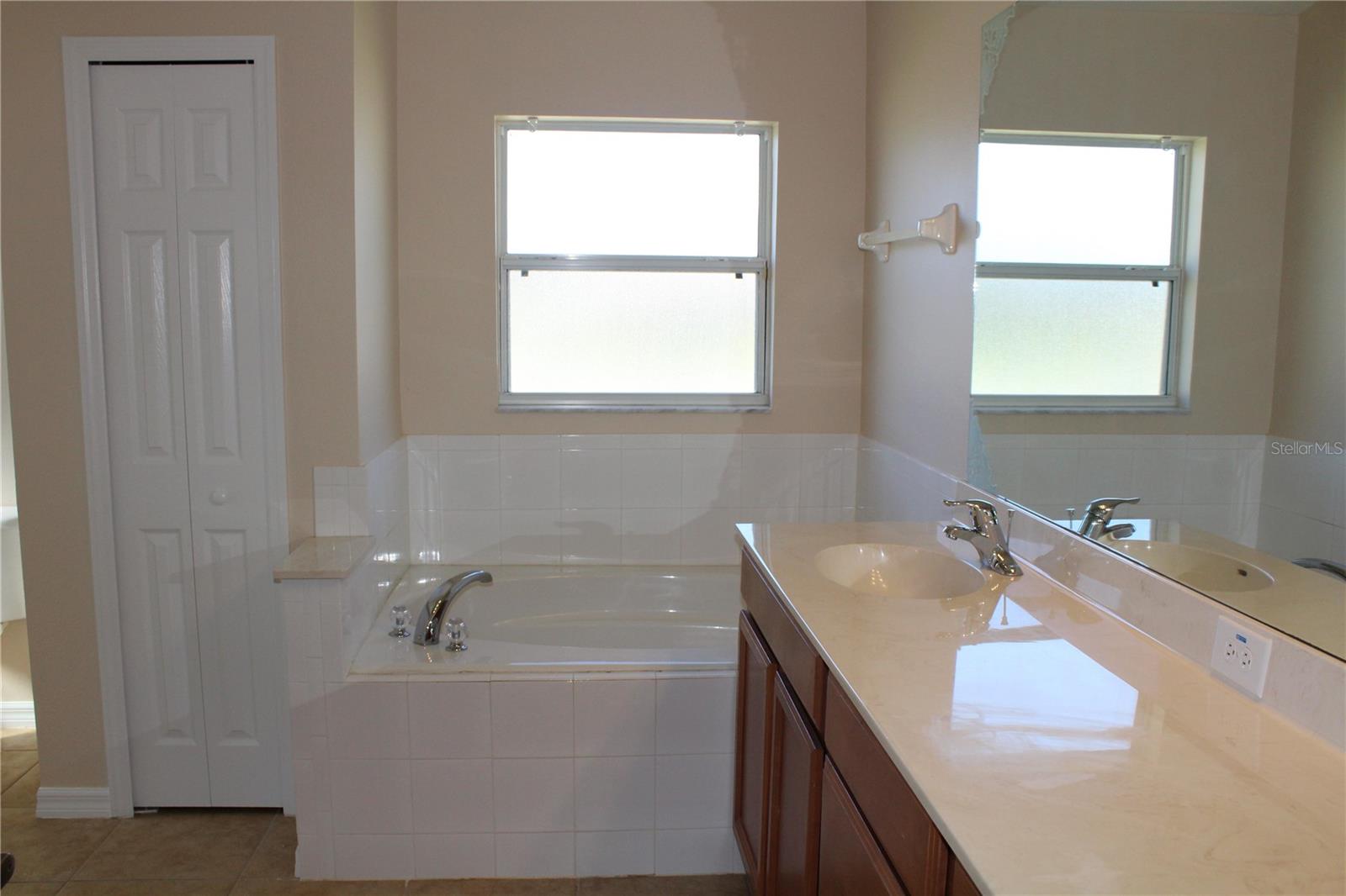 537 CORAL TRACE BLVD, EDGEWATER, FL, 32132