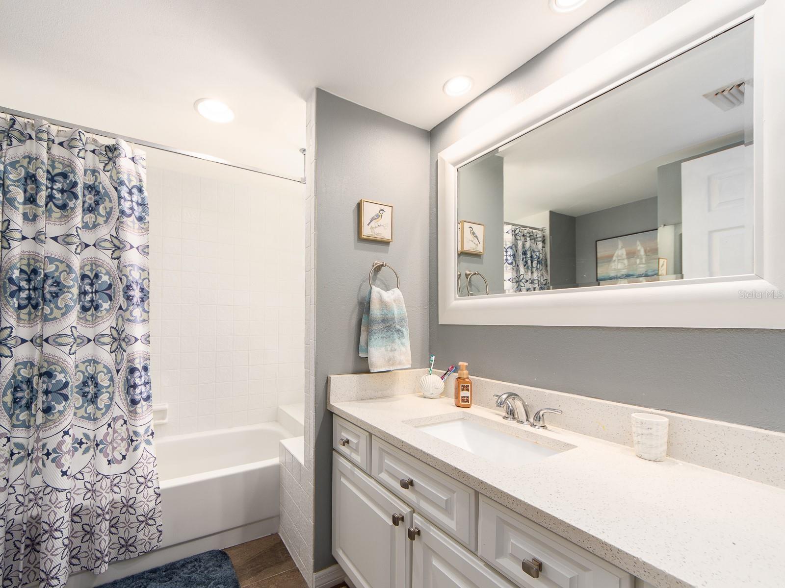 3455 COUNTRYSIDE BLVD #101, CLEARWATER, FL, 33761