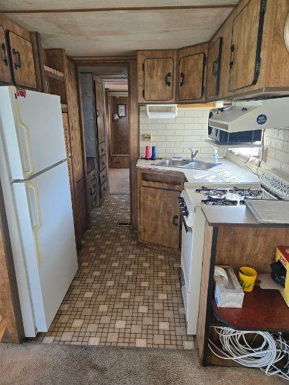 D6142458 Property Photo