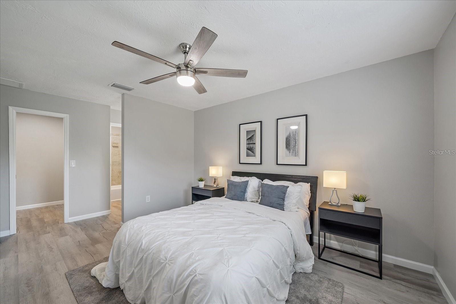 400 E BAFFIN DR, VENICE, FL, 34293