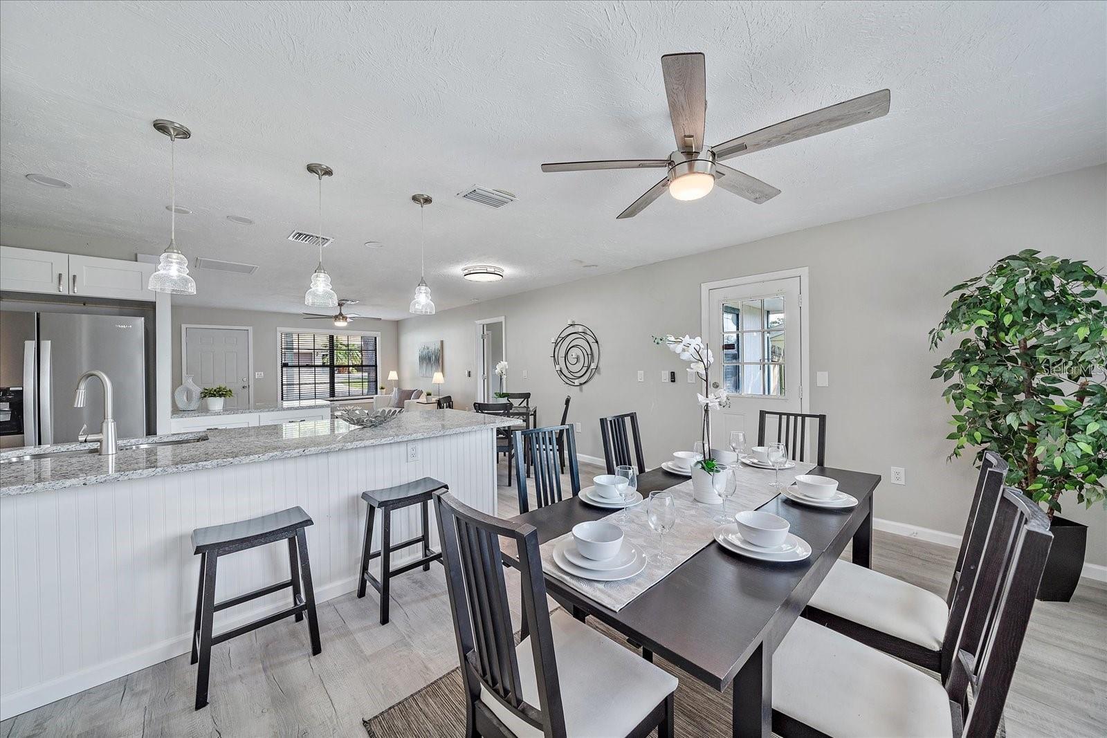 400 E BAFFIN DR, VENICE, FL, 34293