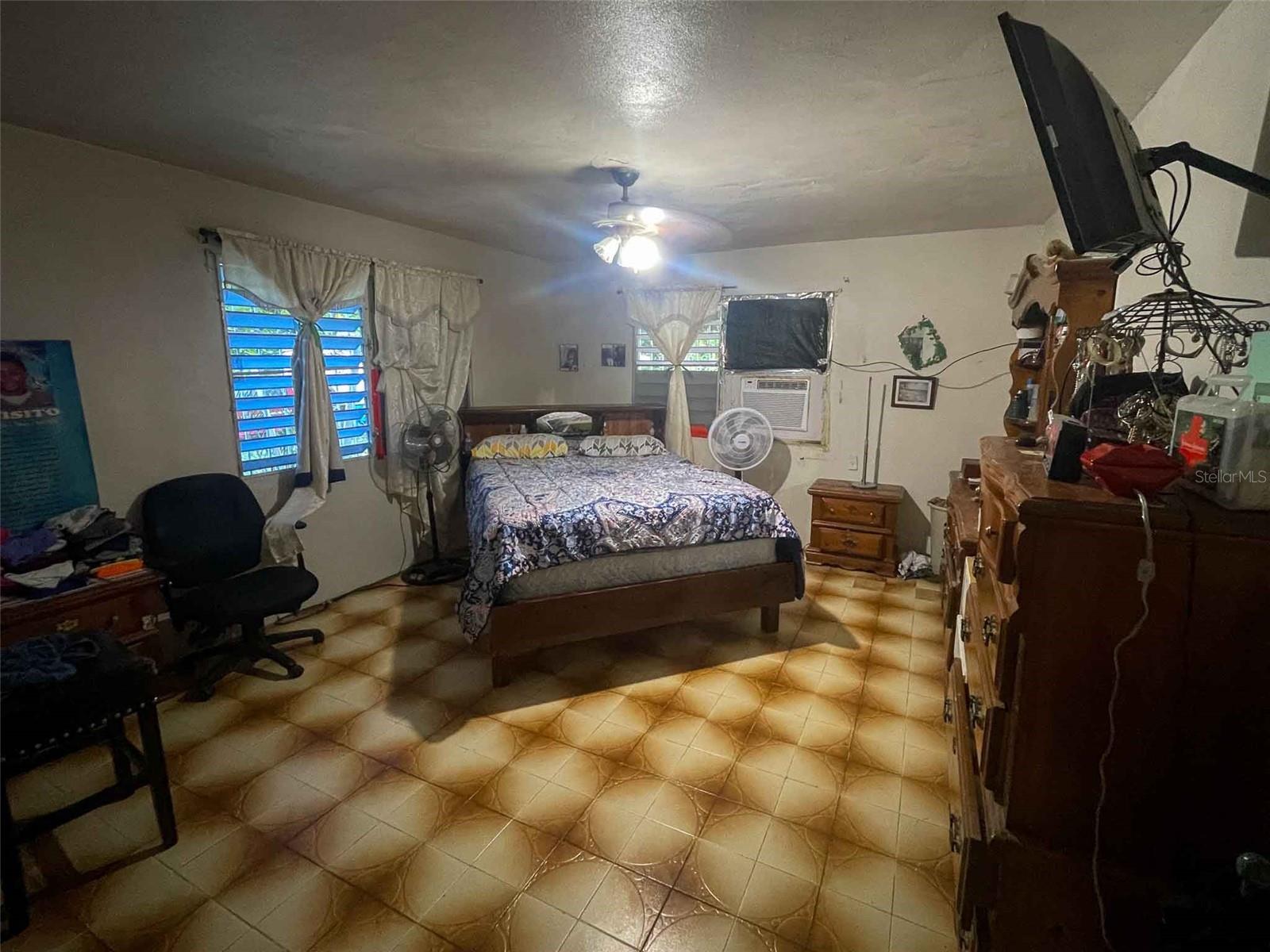 PR9113767 Property Photo