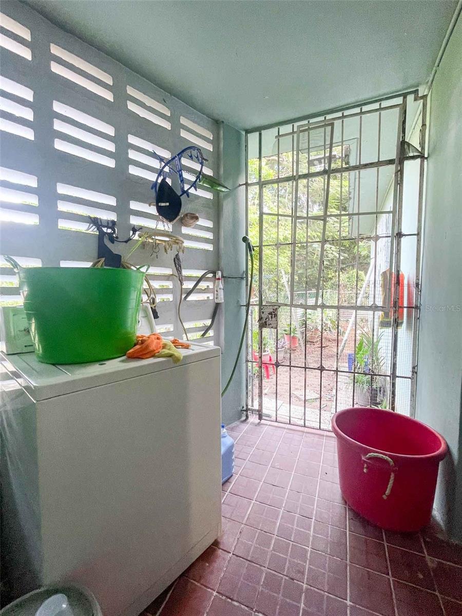 PR9113767 Property Photo