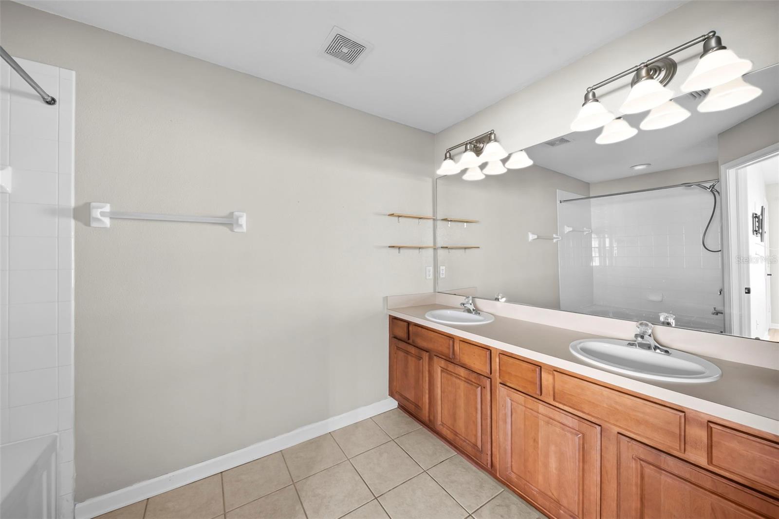 26614 CASTLEVIEW WAY, WESLEY CHAPEL, FL, 33544