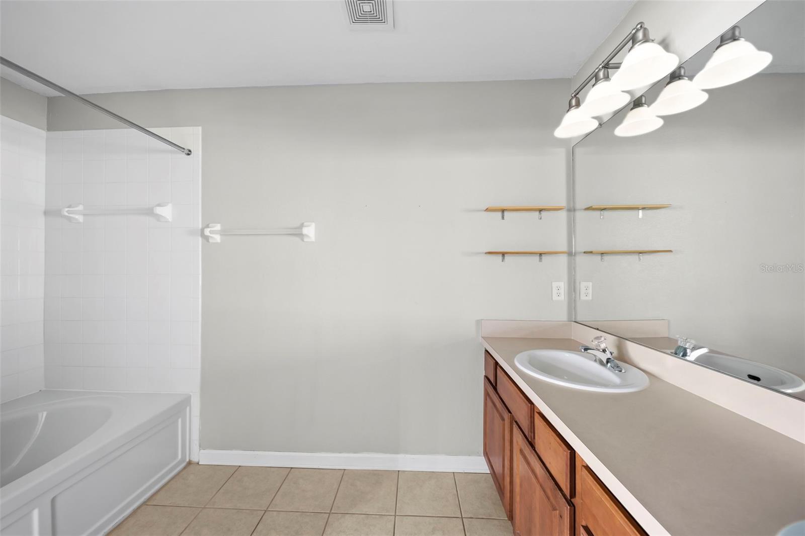 26614 CASTLEVIEW WAY, WESLEY CHAPEL, FL, 33544