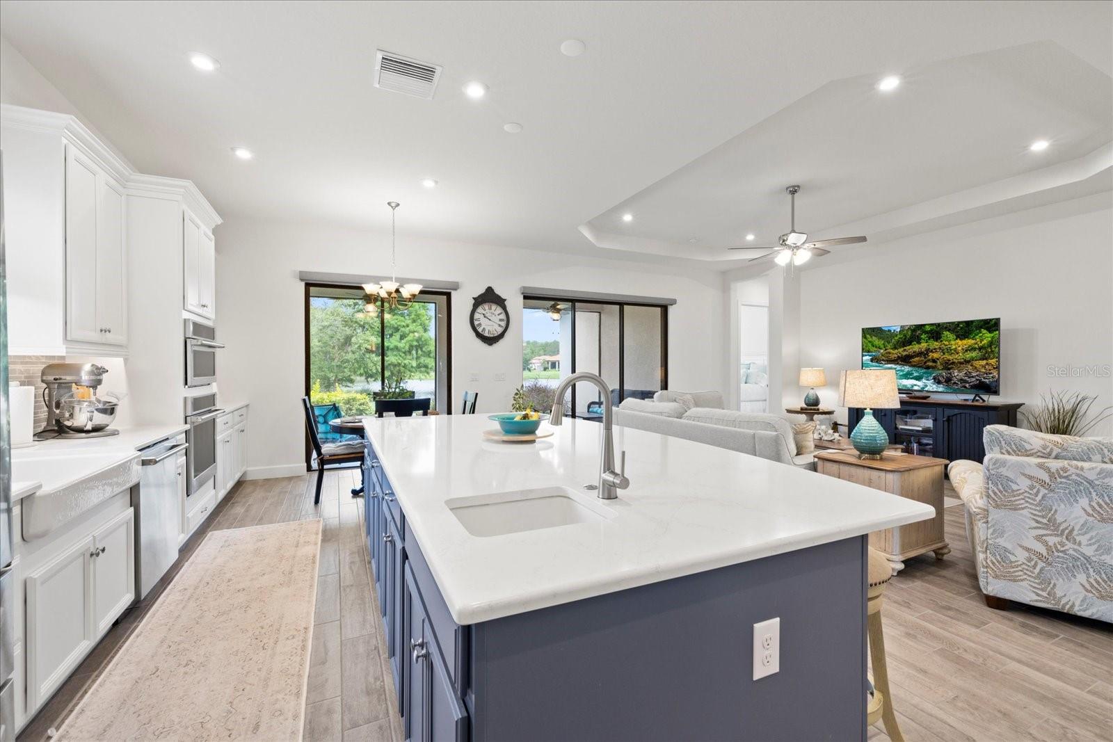 Over sized island/sink