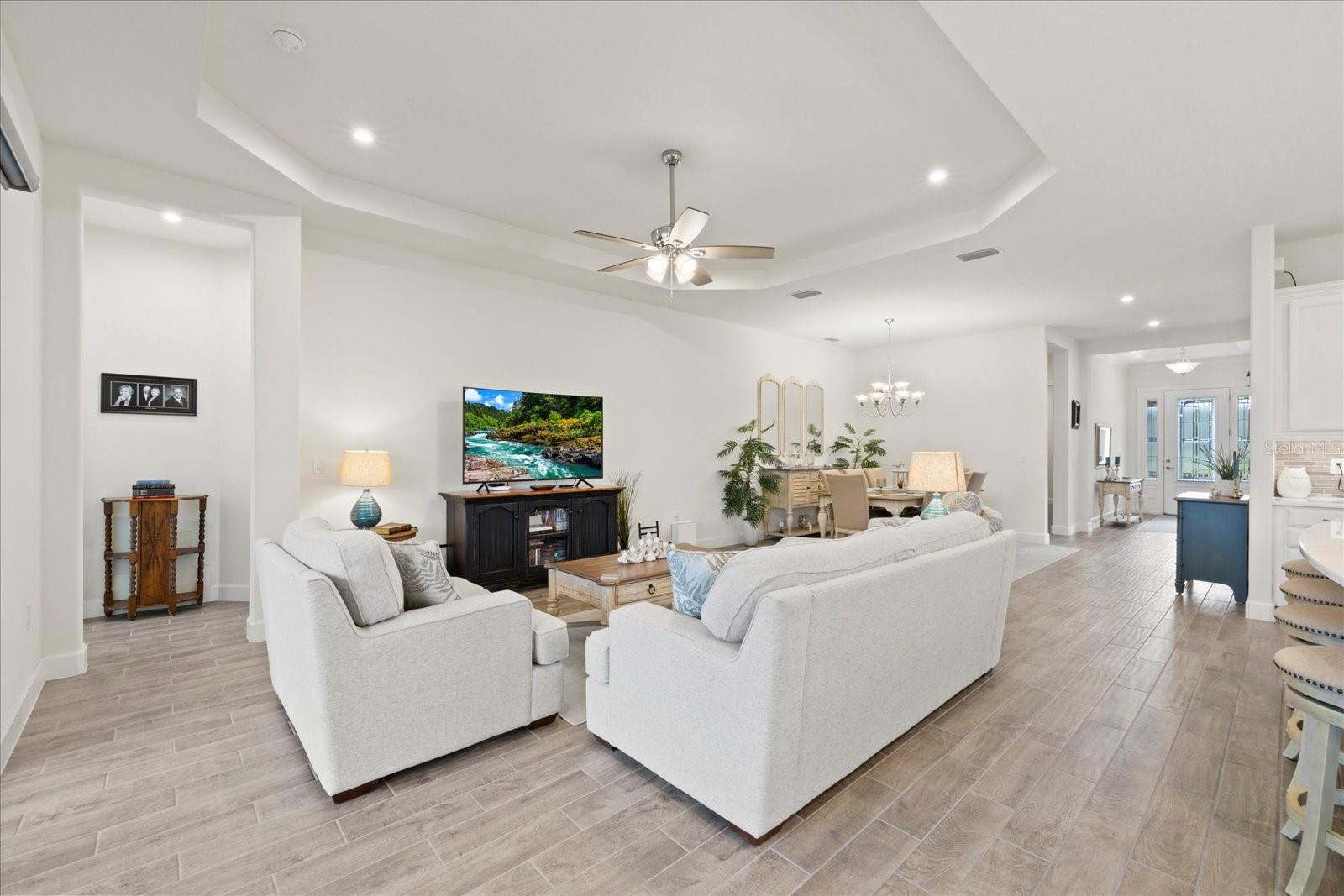 Luxurious open floor plan living!