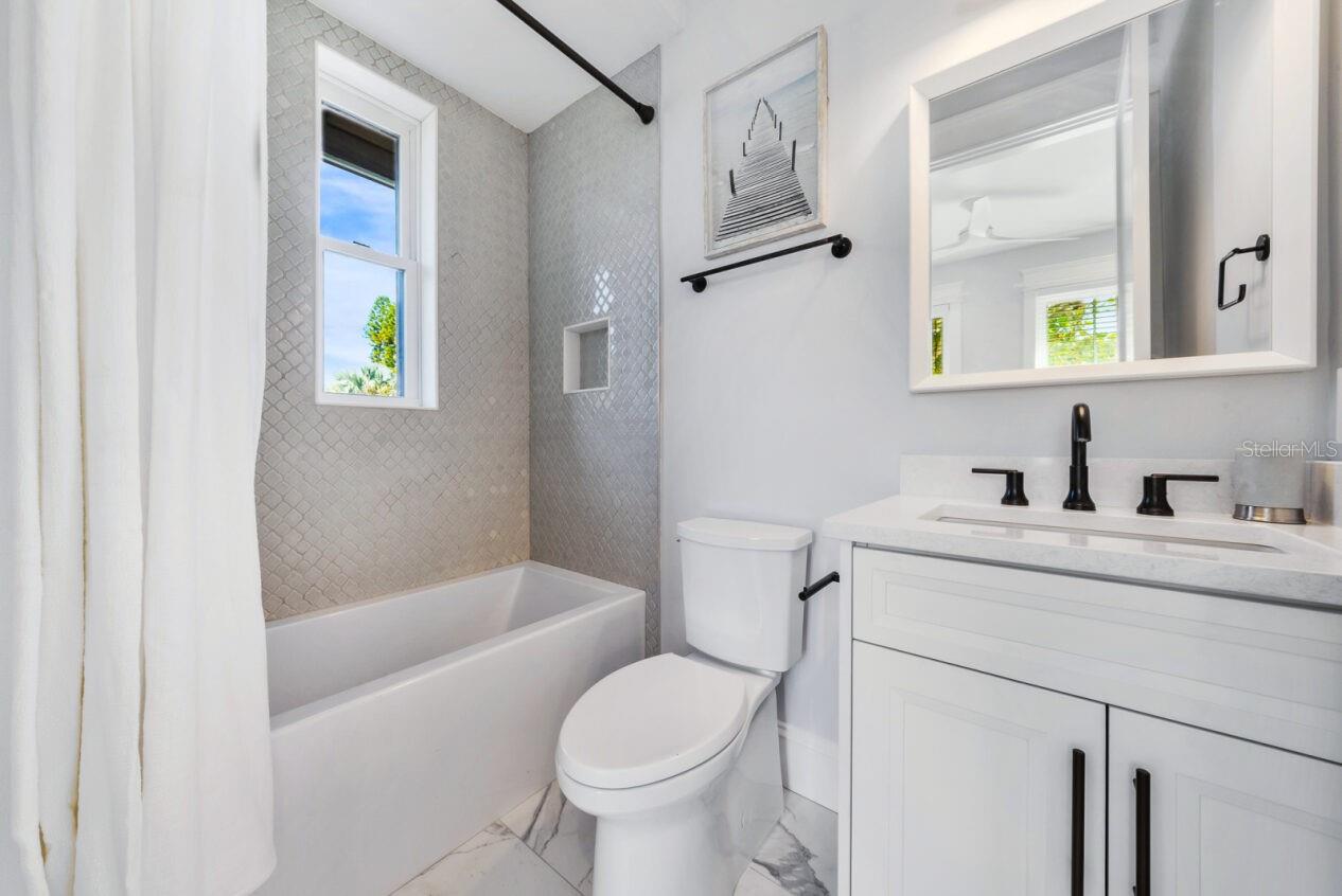 A4653482 Property Photo