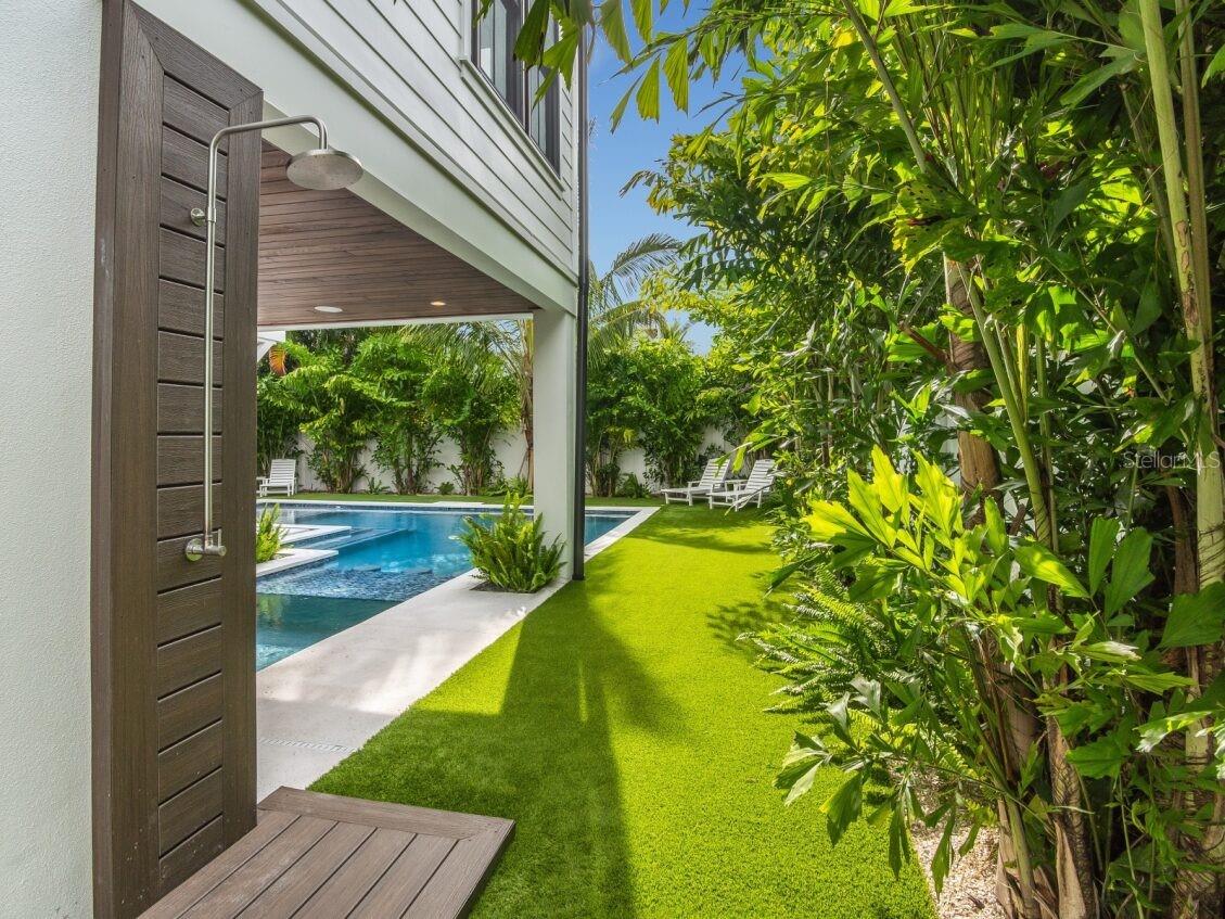 A4653482 Property Photo