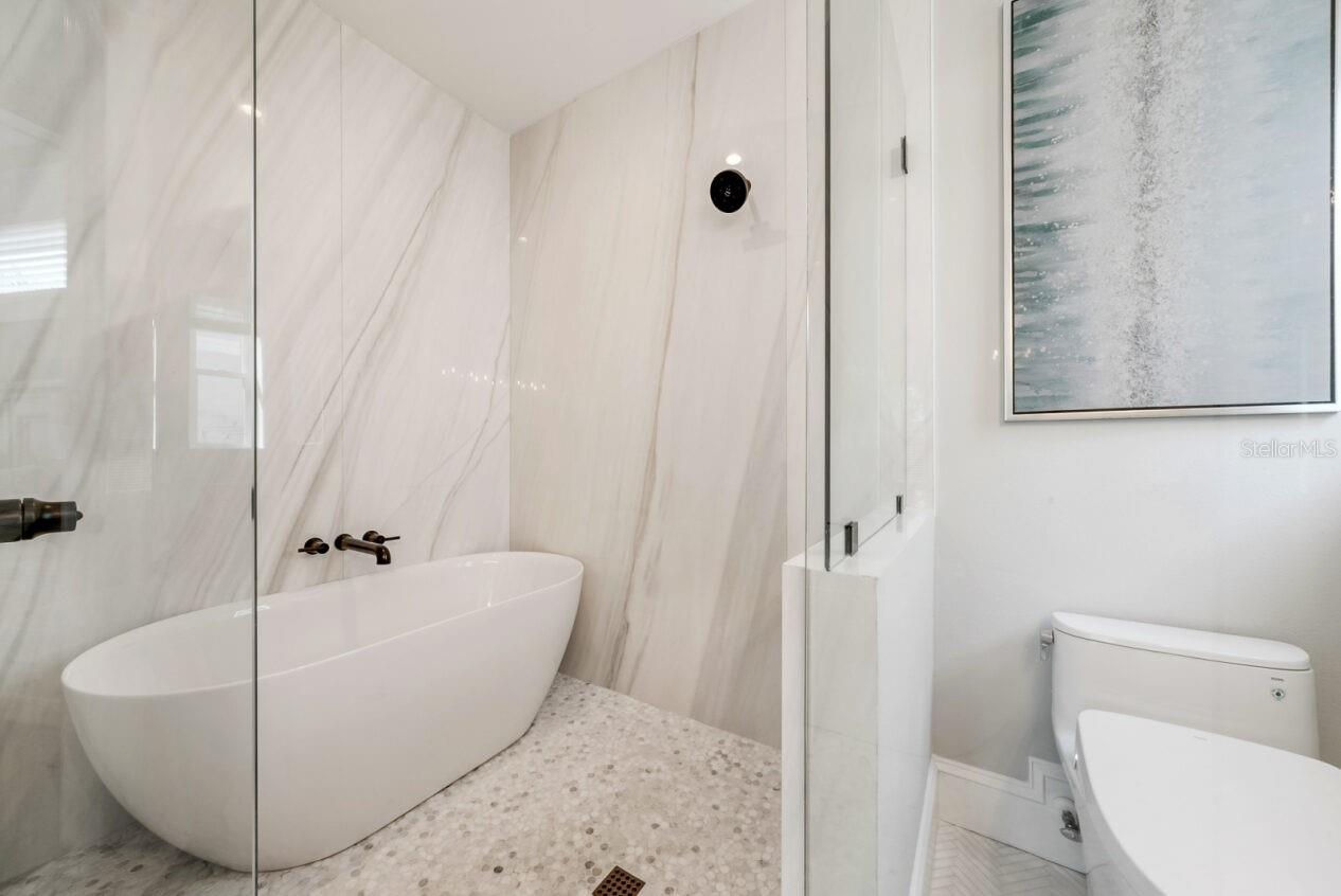 A4653482 Property Photo