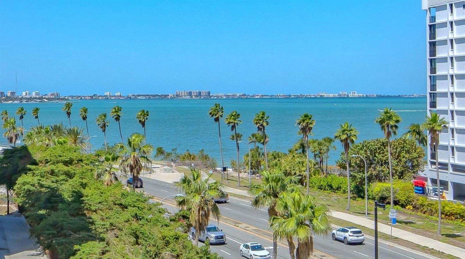 A4653489 Property Photo