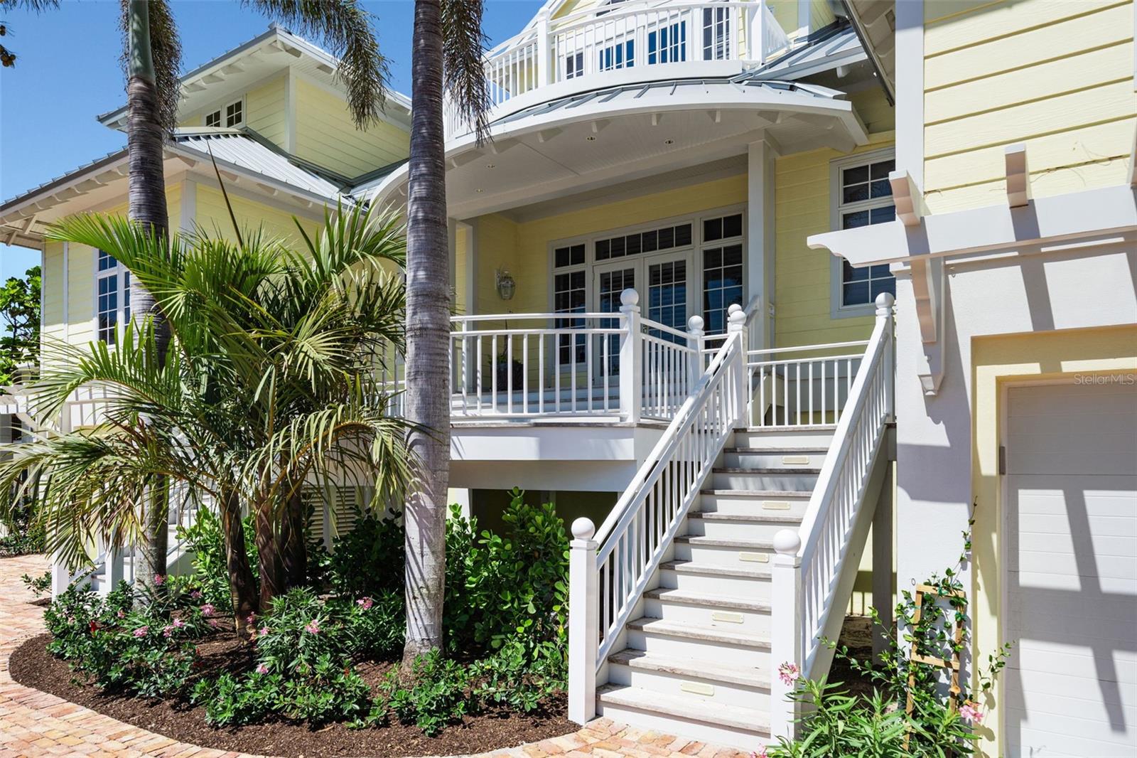 D6142460 Property Photo