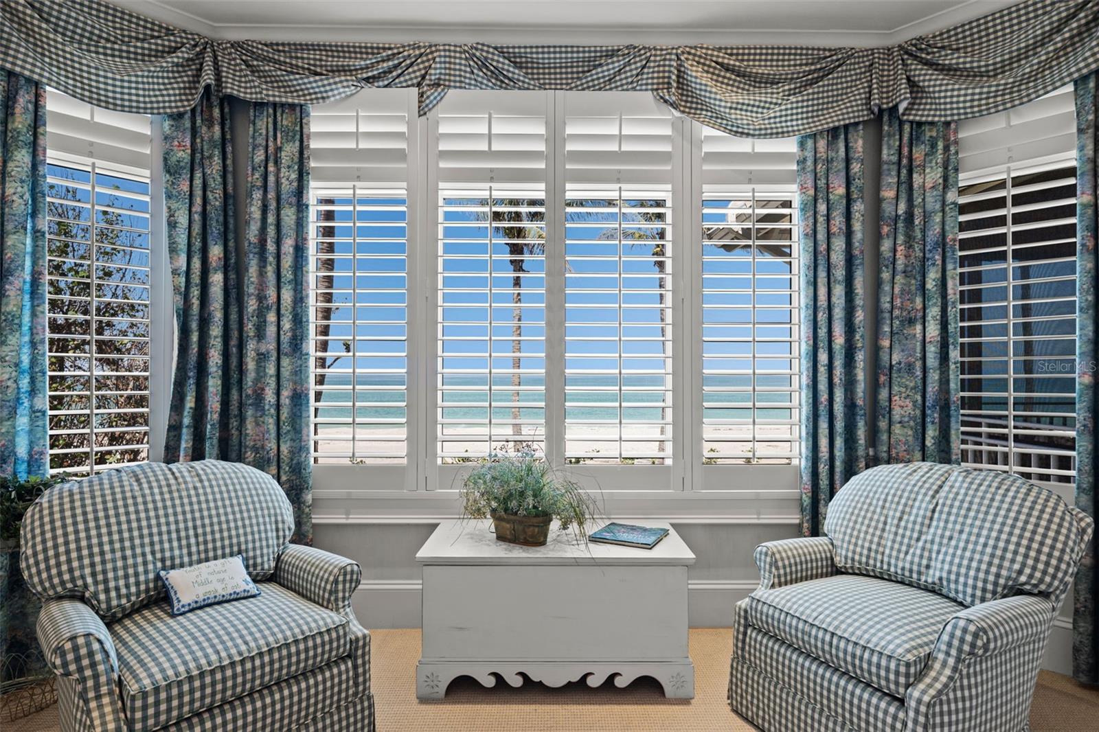 D6142460 Property Photo