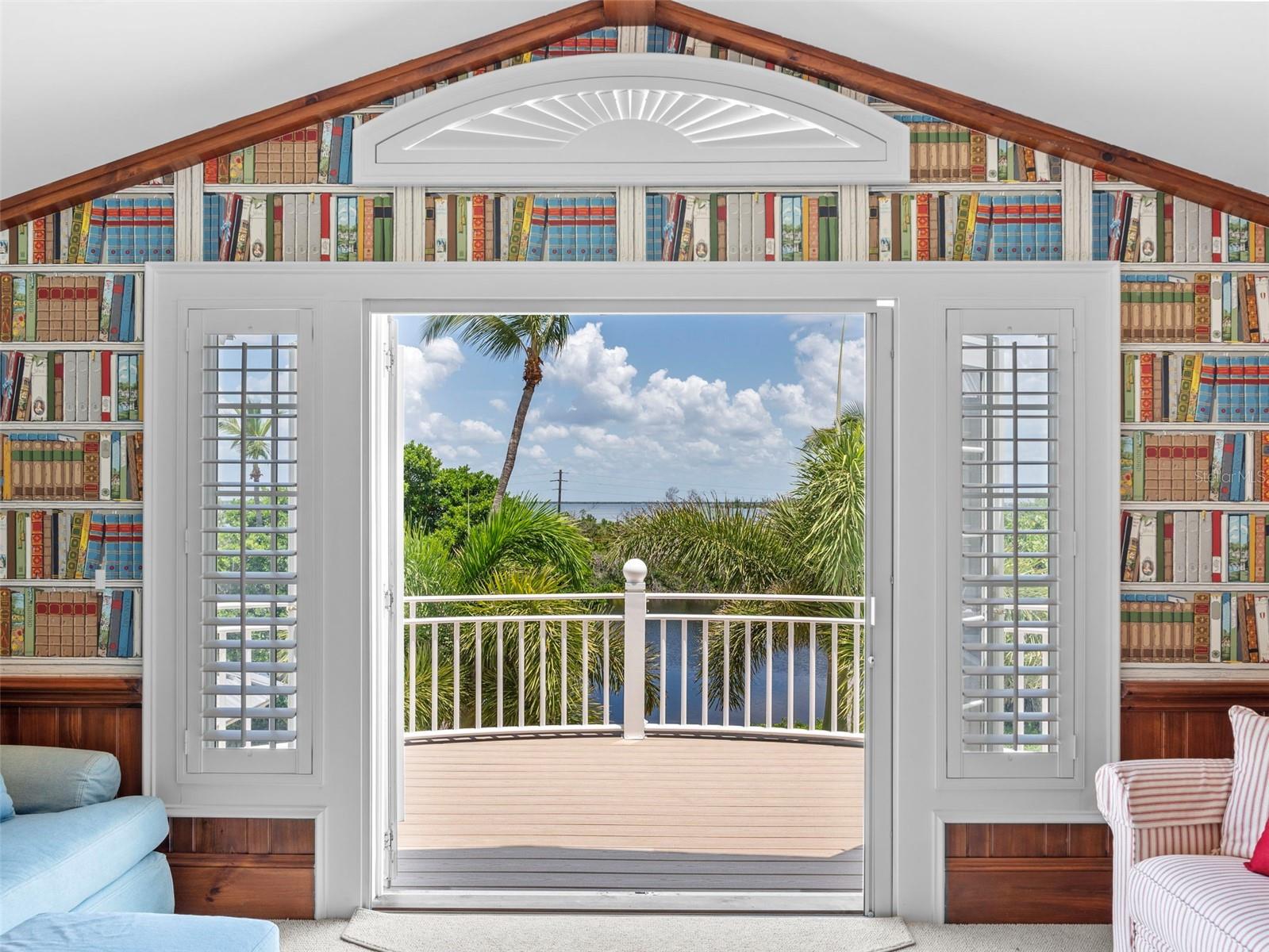 D6142460 Property Photo