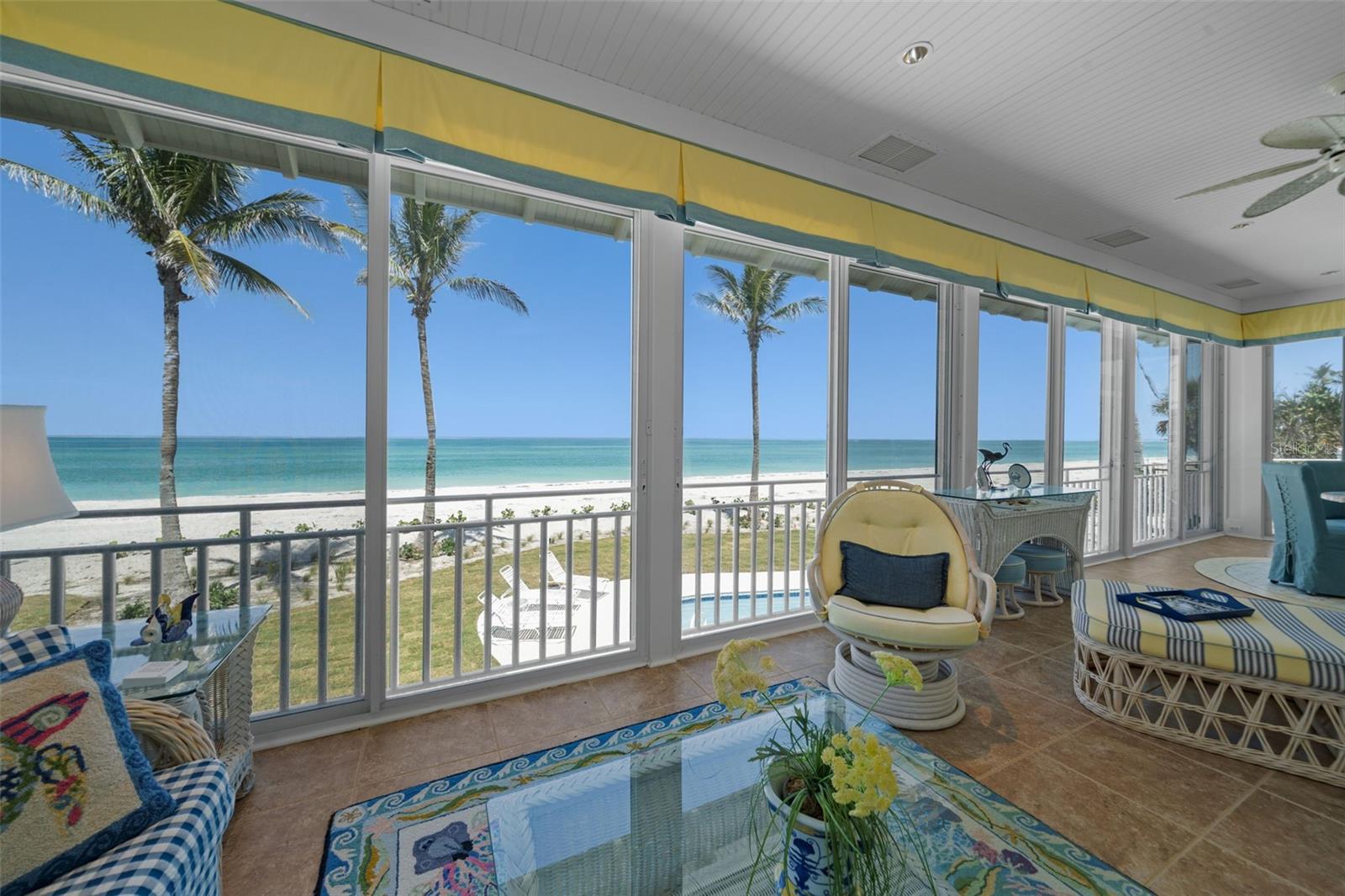 D6142460 Property Photo