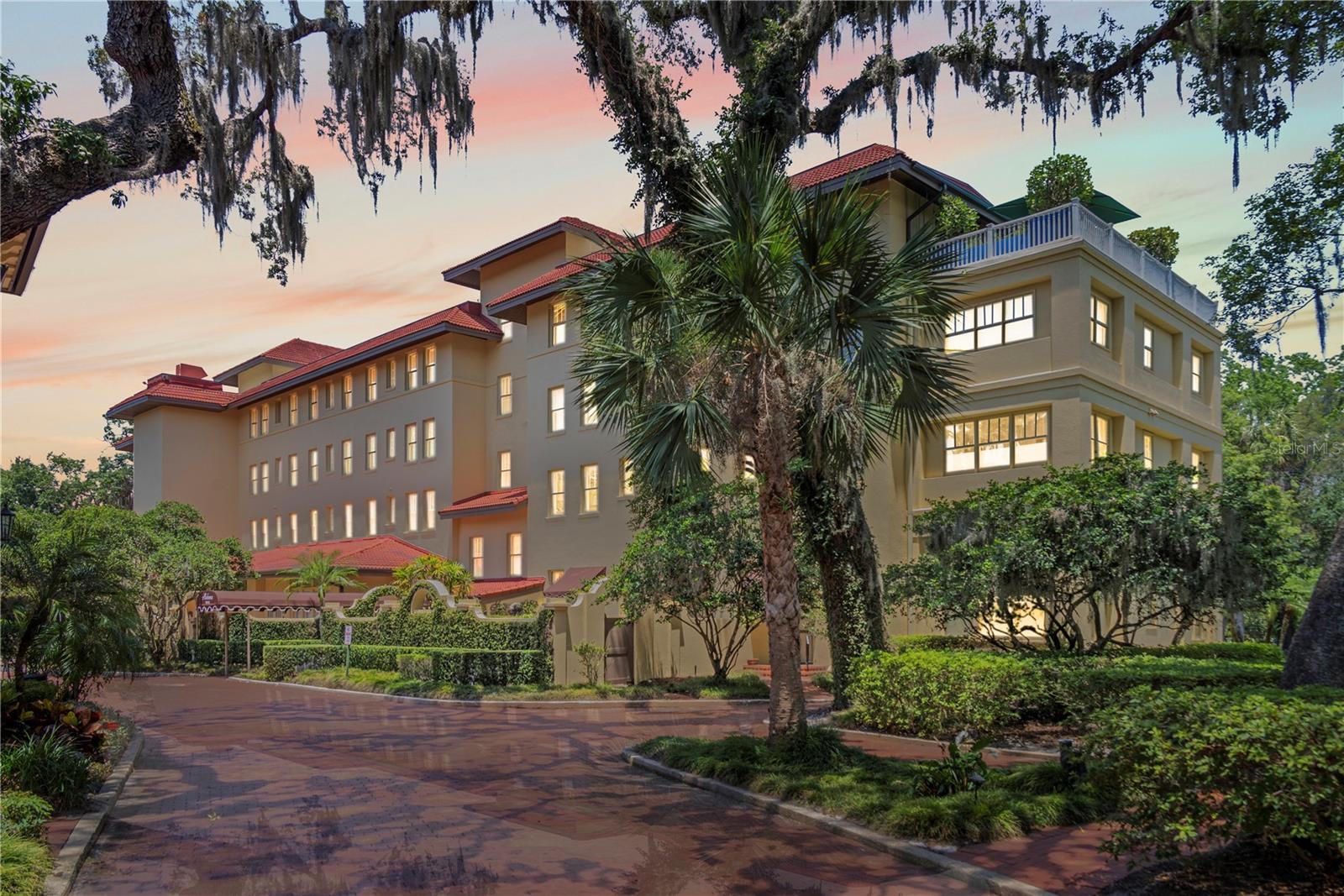 1602 ALABAMA DR #PH404, WINTER PARK, FL, 32789