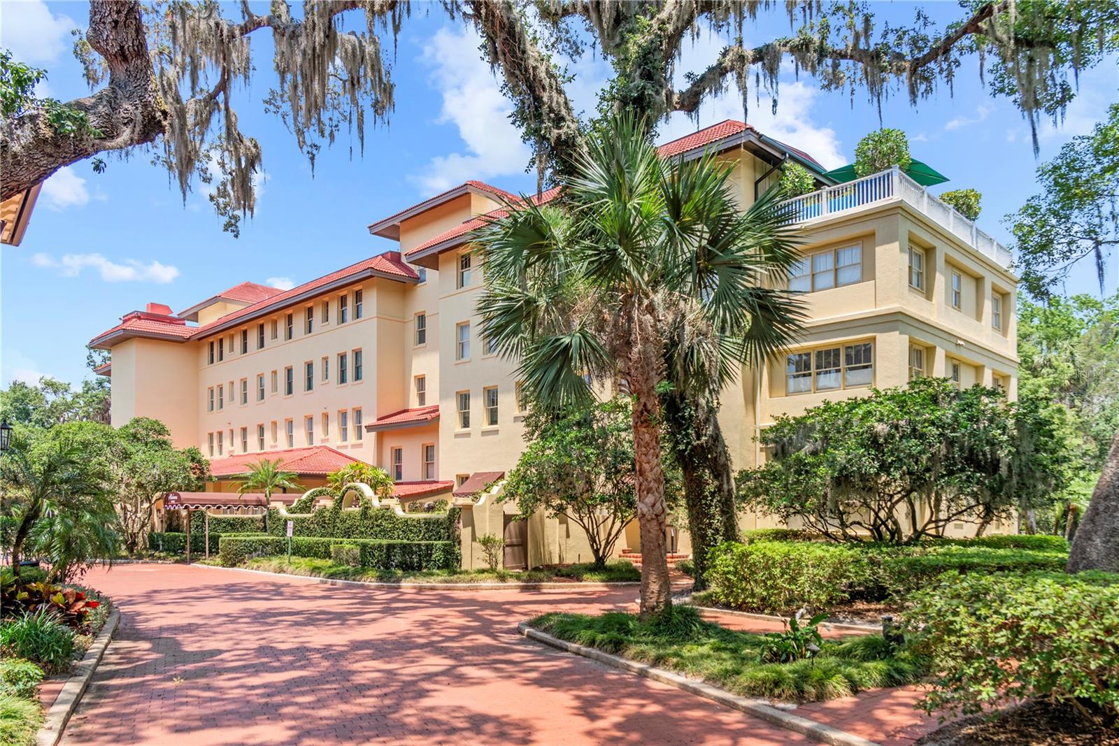 1602 ALABAMA DR #PH404, WINTER PARK, FL, 32789