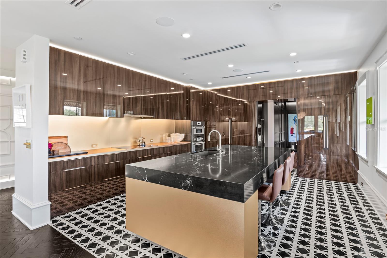 1602 ALABAMA DR #PH404, WINTER PARK, FL, 32789