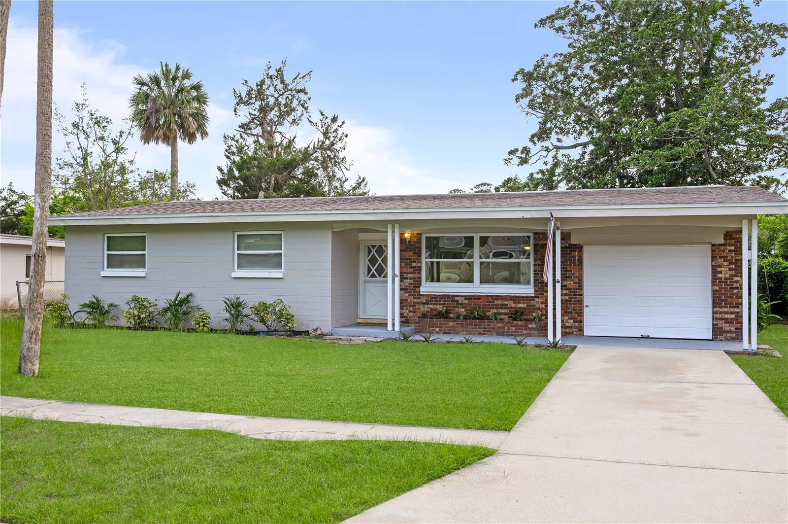 V4942878 Property Photo