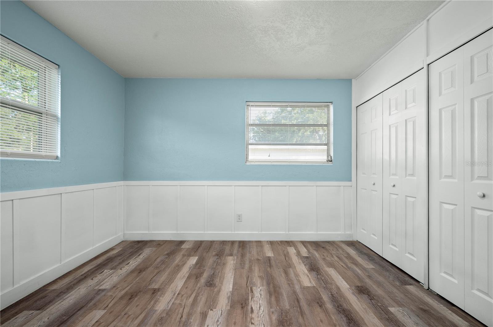 V4942878 Property Photo