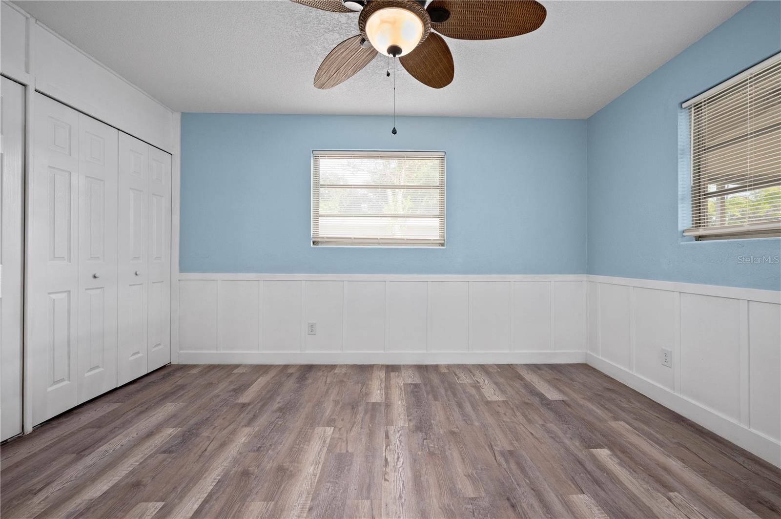 V4942878 Property Photo