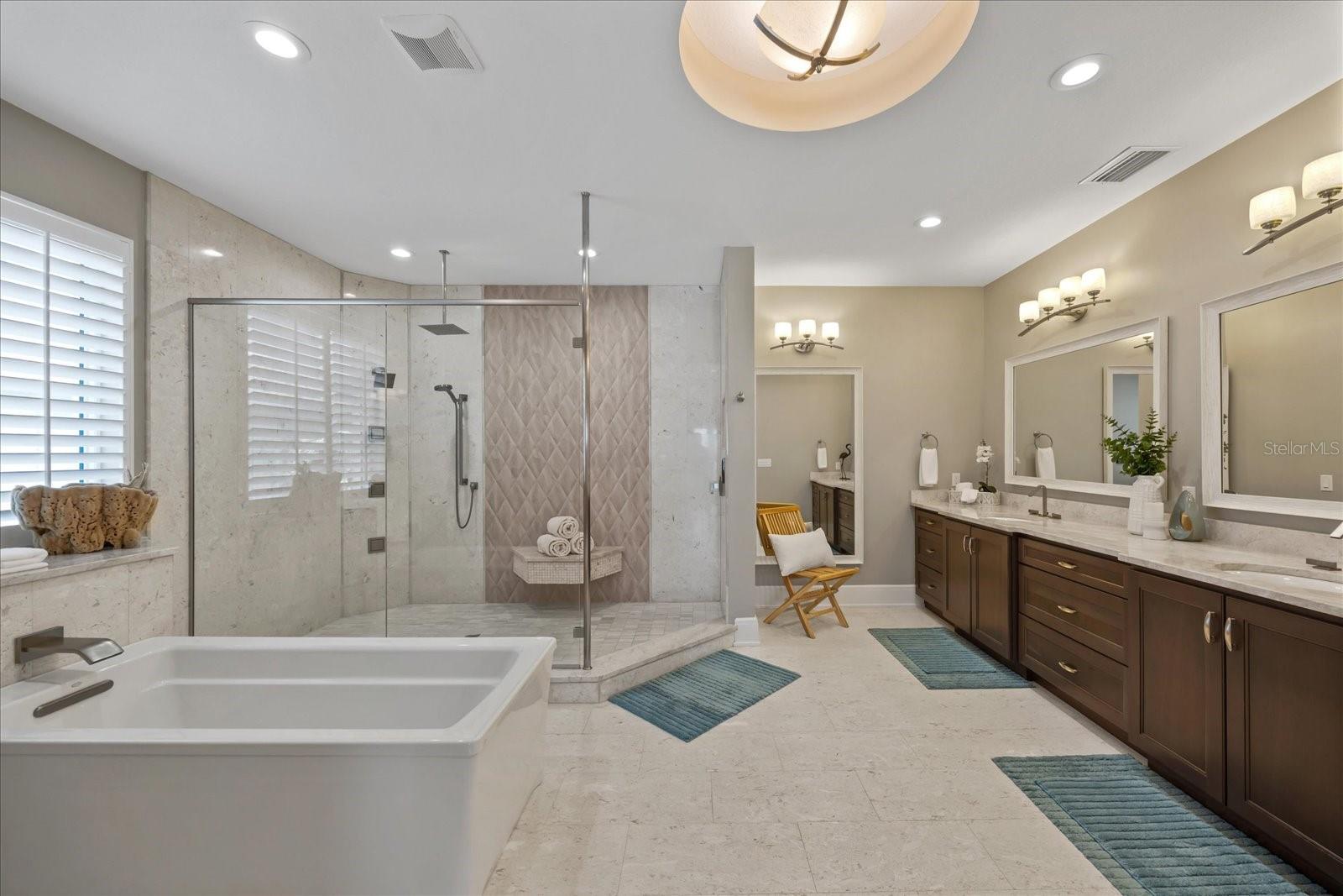 TB8389087 Property Photo