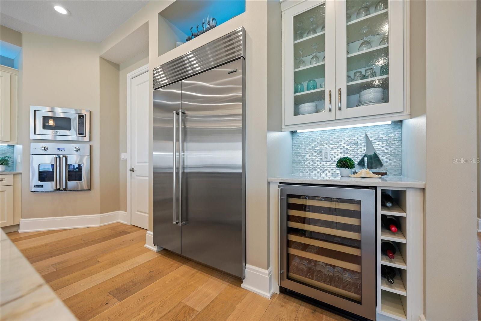 TB8389087 Property Photo