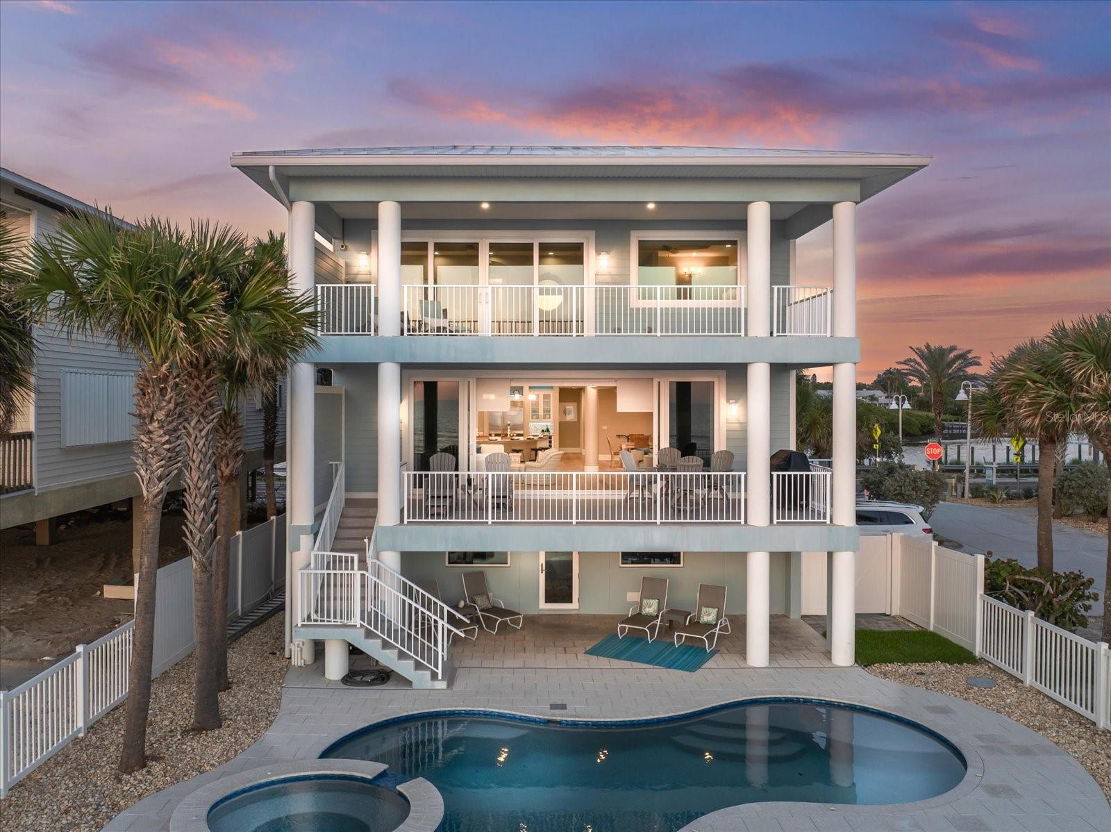 TB8389087 Property Photo