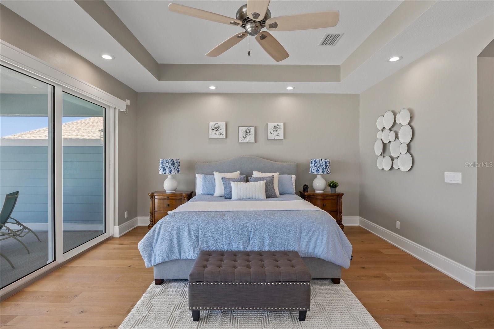 TB8389087 Property Photo