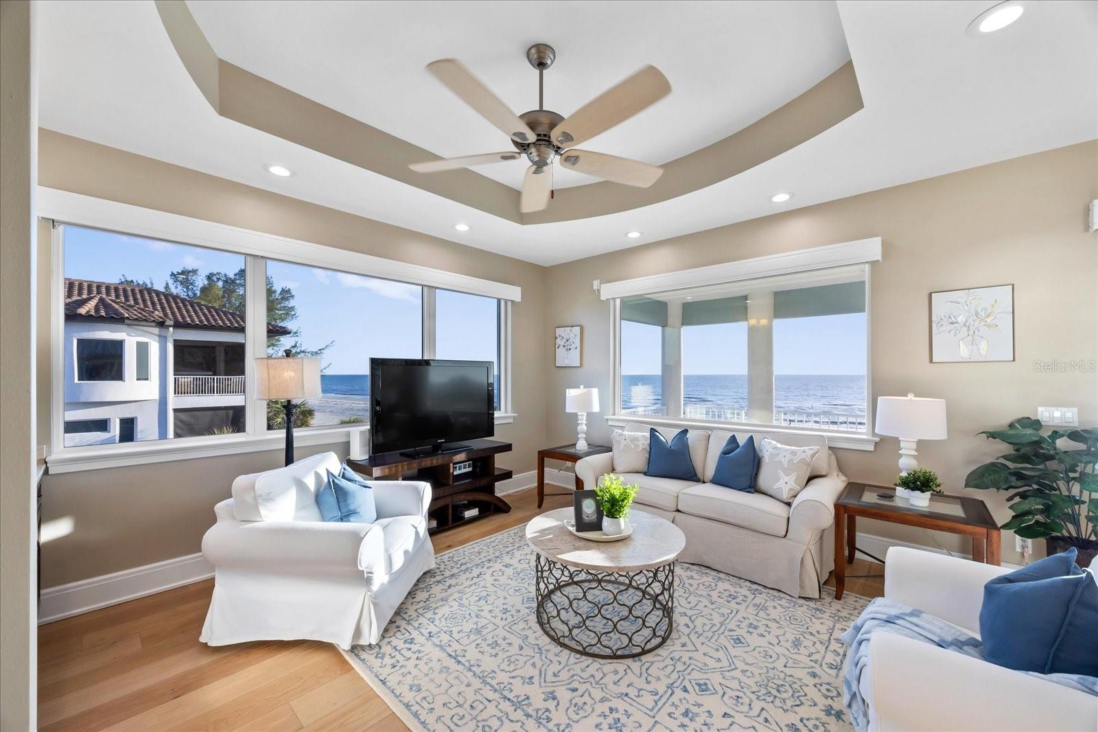 TB8389087 Property Photo