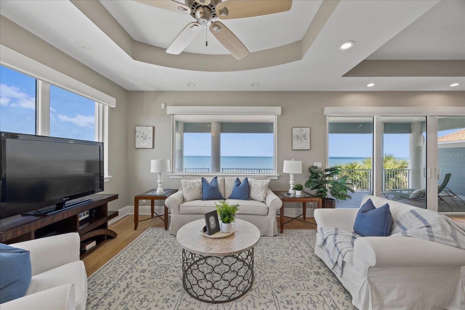 TB8389087 Property Photo