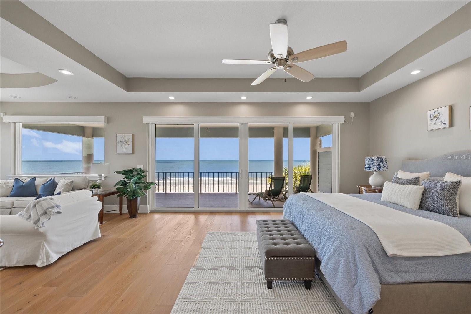 TB8389087 Property Photo