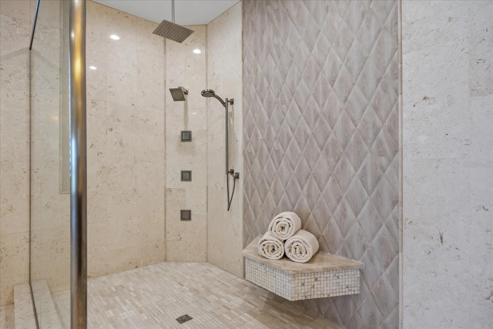 TB8389087 Property Photo