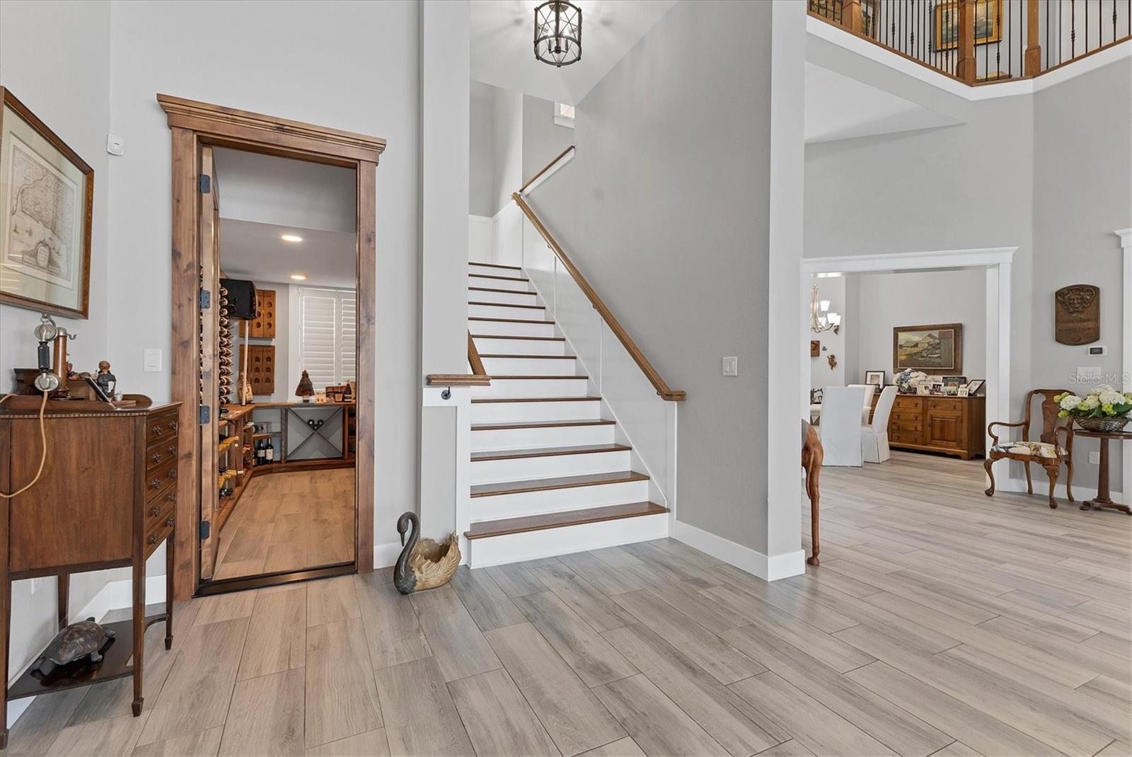 D6142467 Property Photo