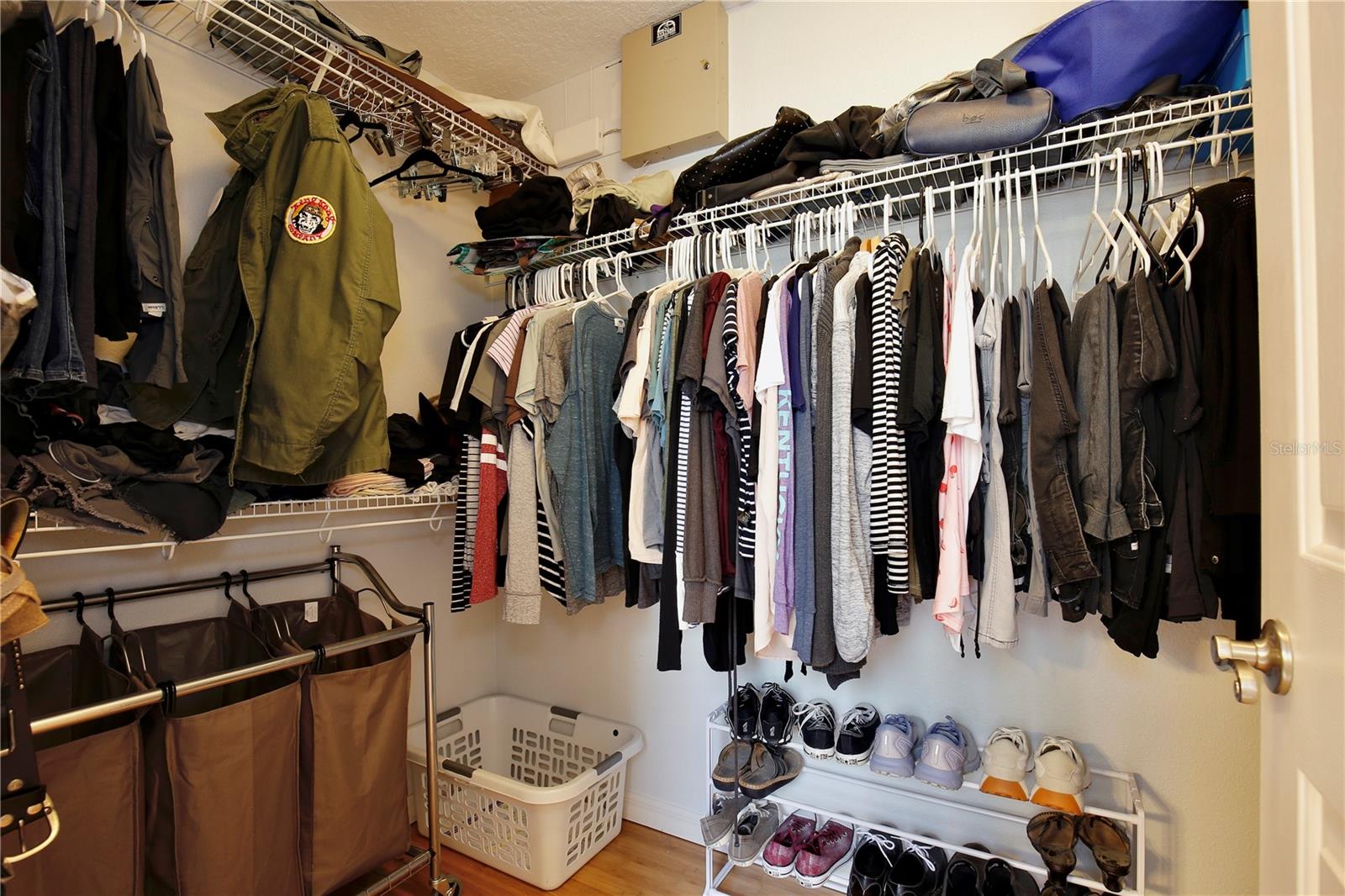 O6311609 Property Photo