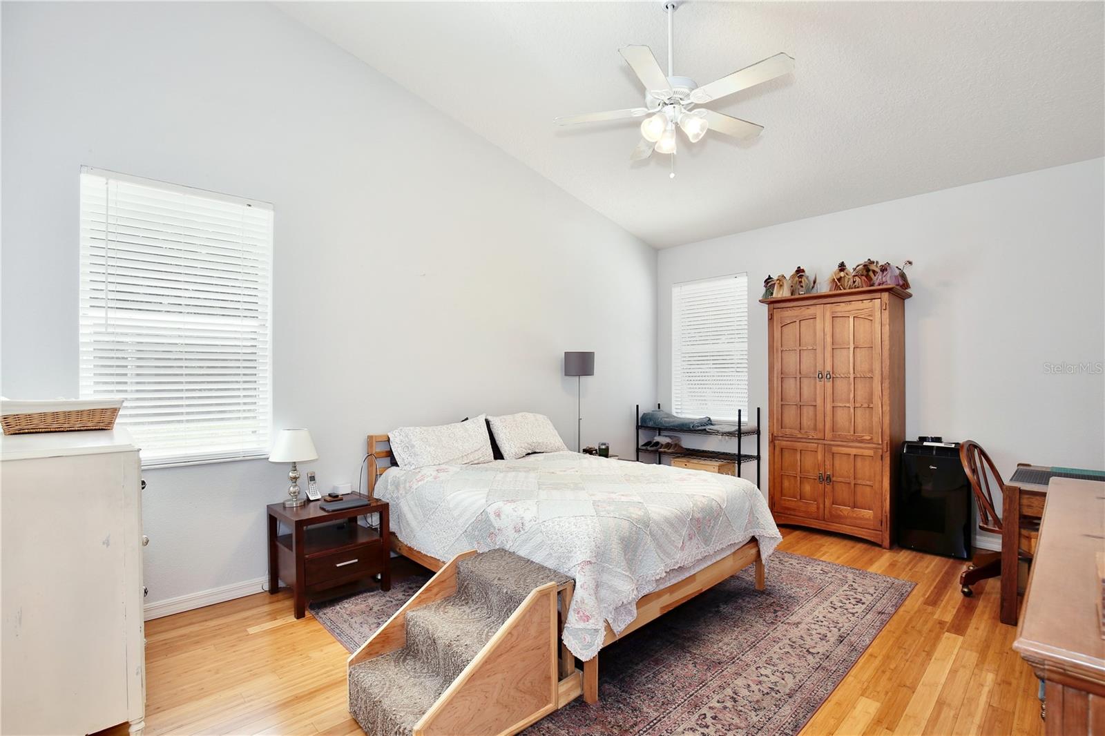 O6311609 Property Photo