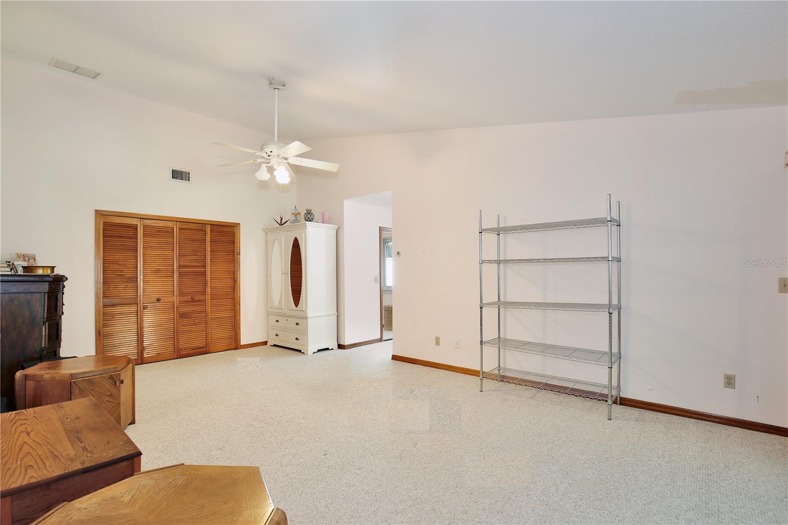 O6311609 Property Photo