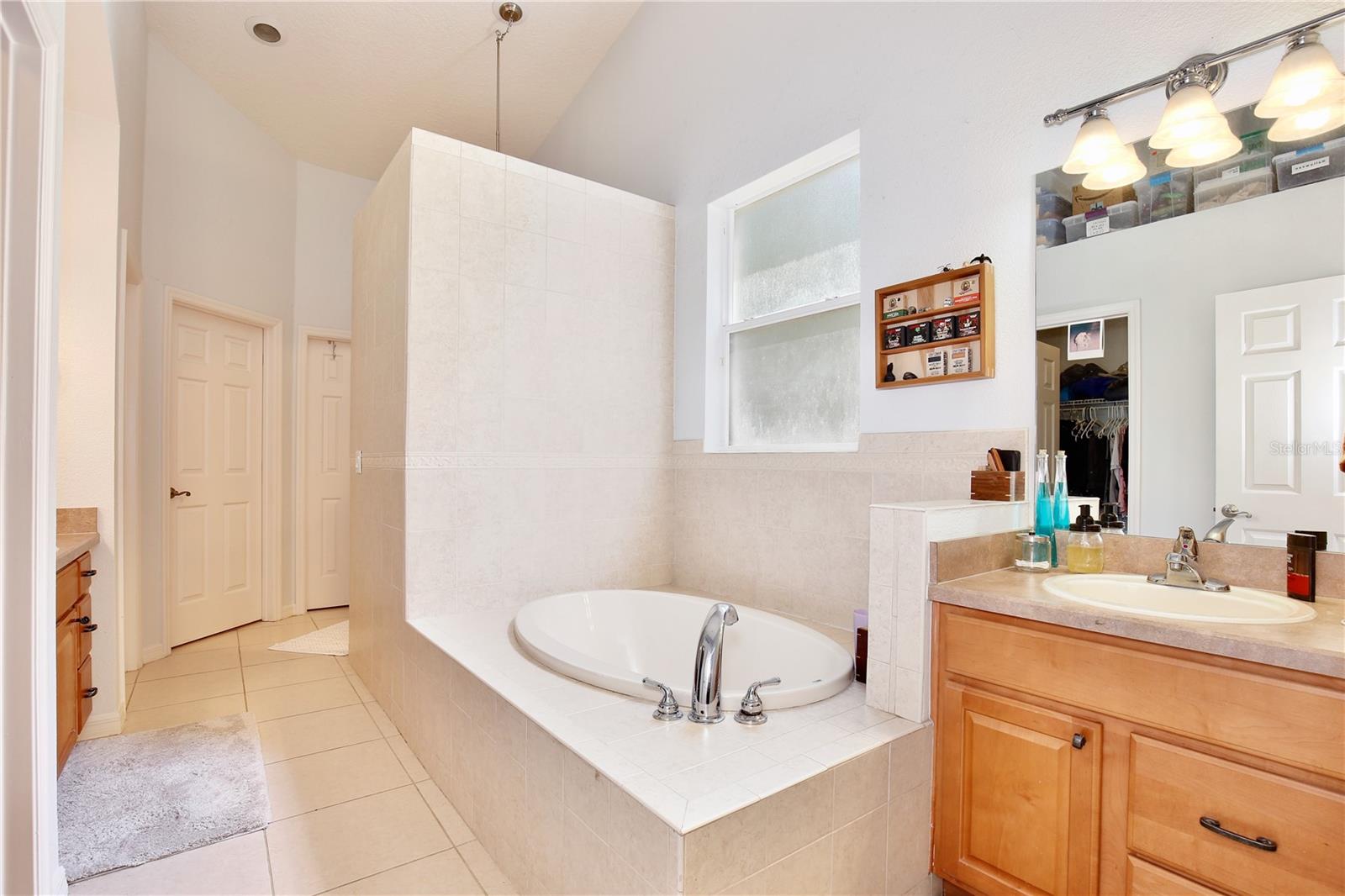 O6311609 Property Photo