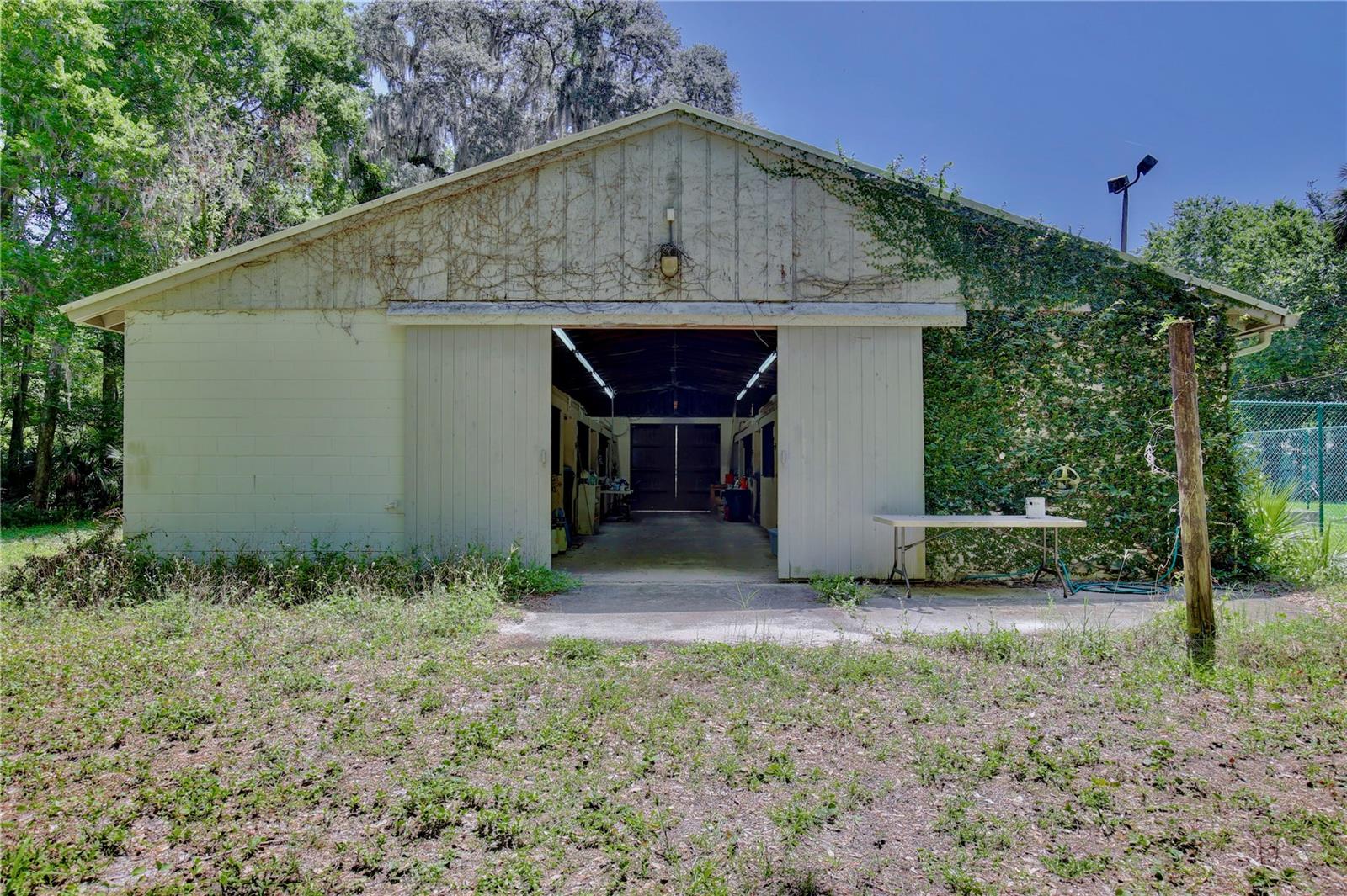 O6311609 Property Photo