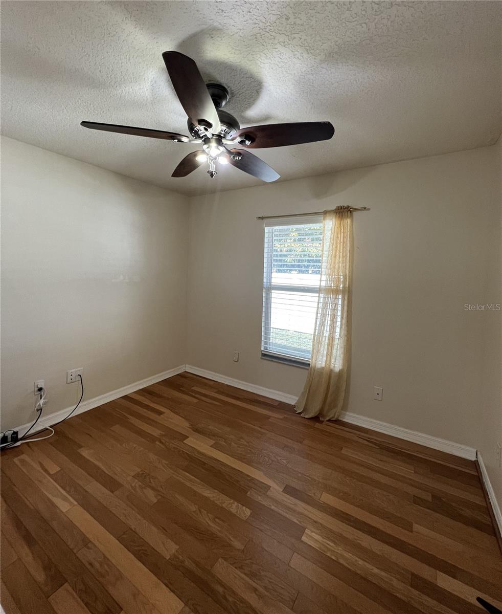 6807 KINGSTON DR, TAMPA, FL, 33619