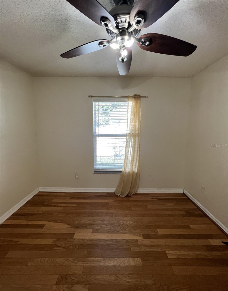 6807 KINGSTON DR, TAMPA, FL, 33619