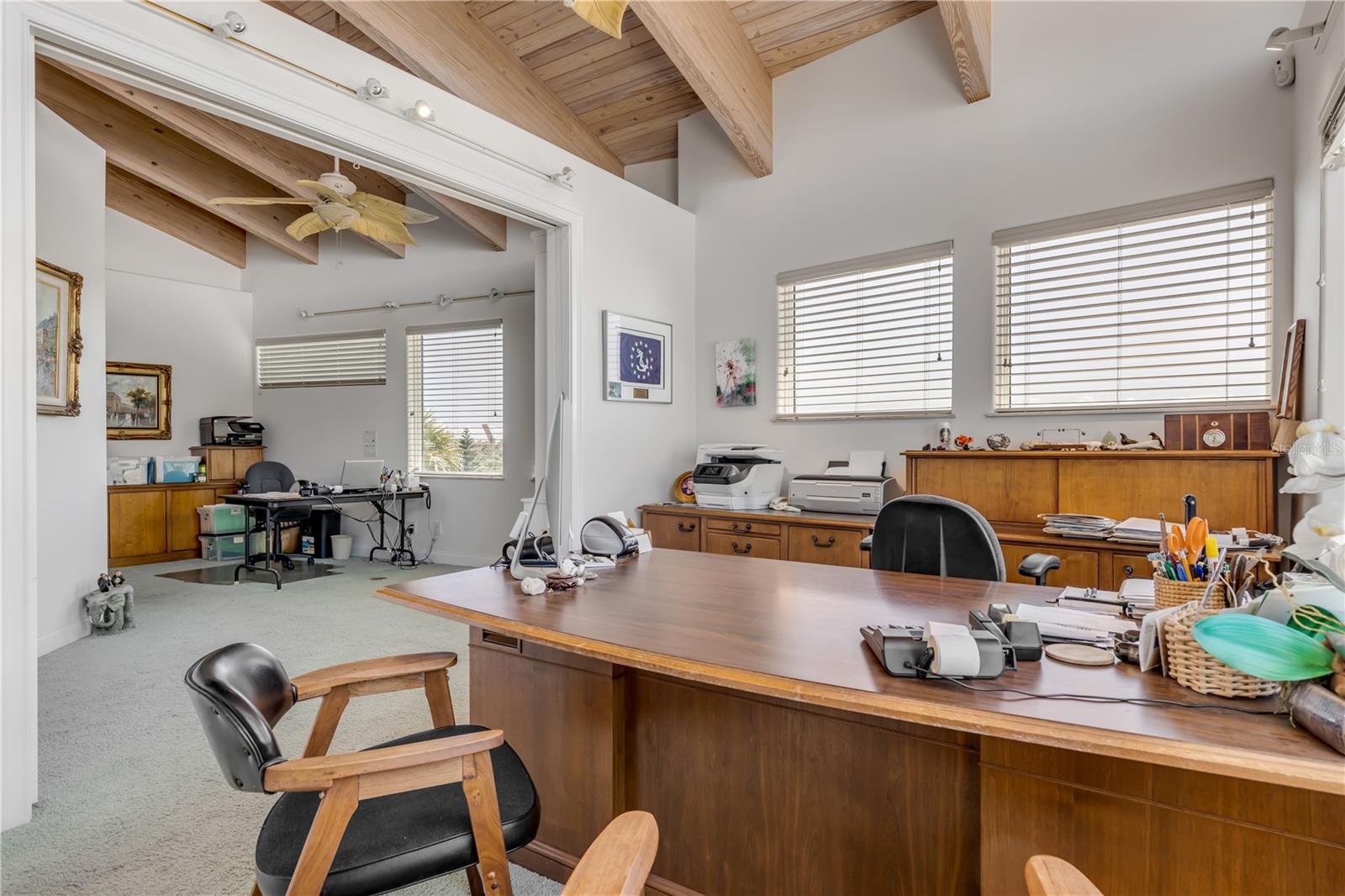 V4942890 Property Photo